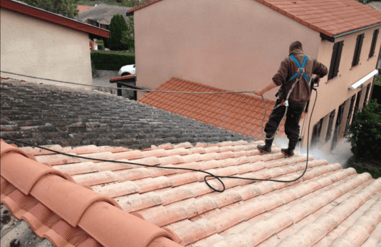 nettoyage-haute-pression-toiture-cogolin